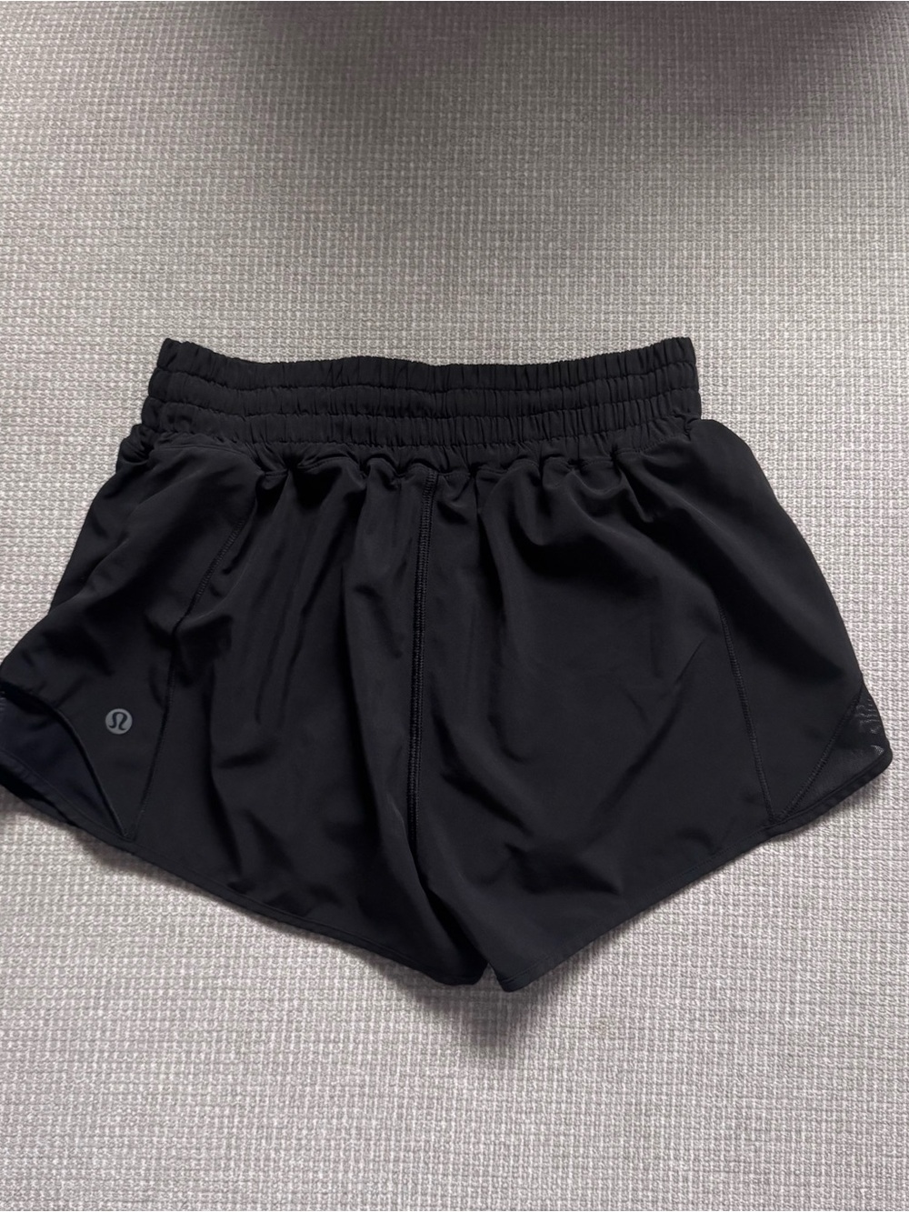 Lululemon hotty hot high rise Black Women's Athletic Running Shorts 4